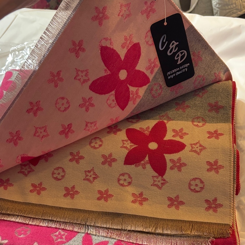 Pink and Gray Floral Scarf (Oversized) - Picture 2 of 2